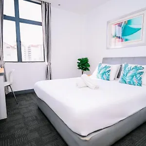 ** Hotel Swing & Pillows - Kl Sg Besi Formerly Known As U Pac Ma­lay­sia
